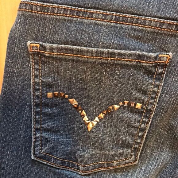 Levi’s Boot Cut 512 Jeans - Picture 5 of 9